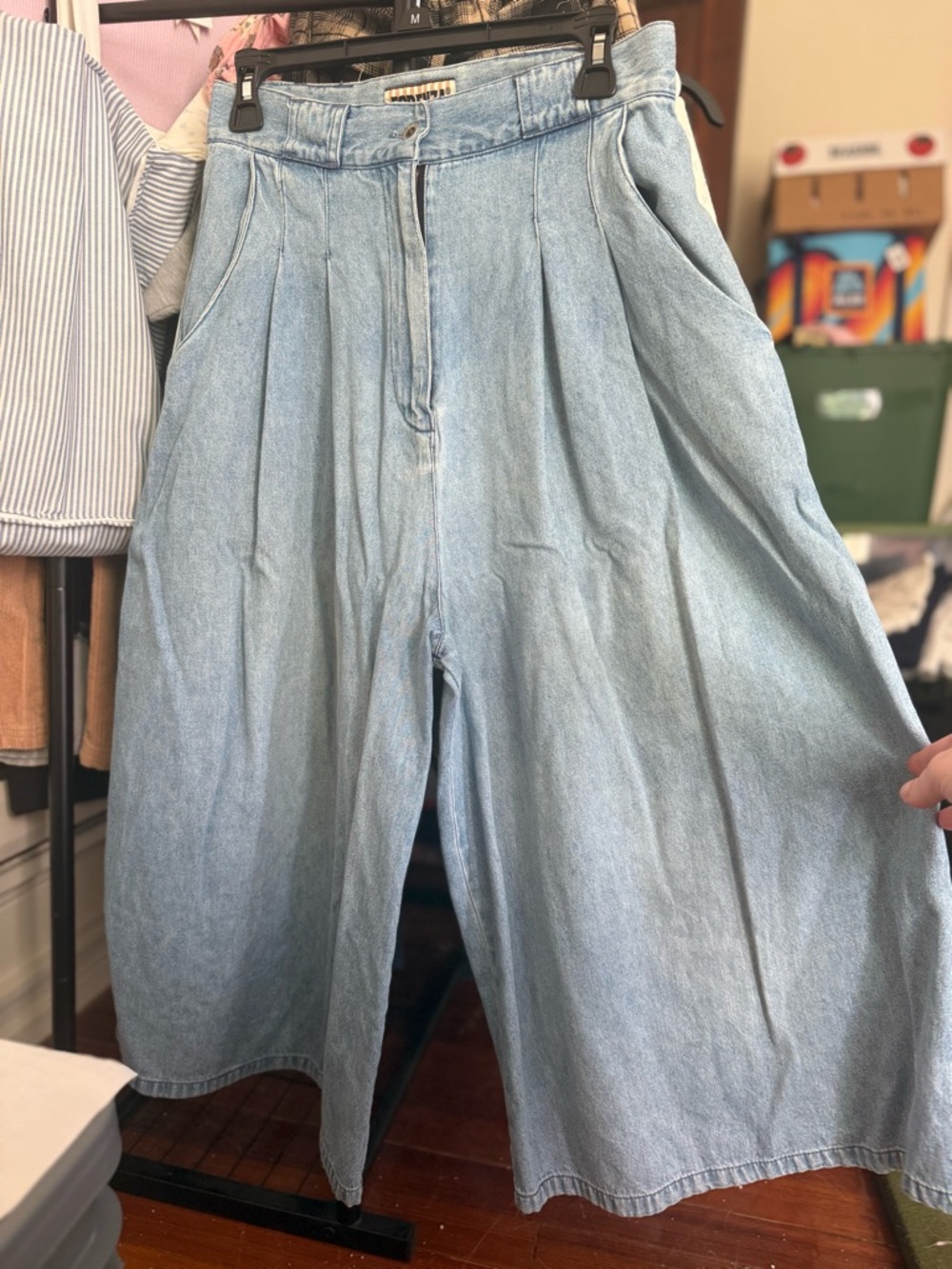 VTG Forenza Wide Leg cropped denim jeans / size 10